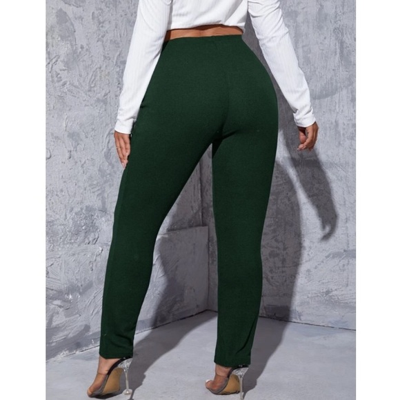 Plus size black stretchy split hem pants - Picture 8 of 15